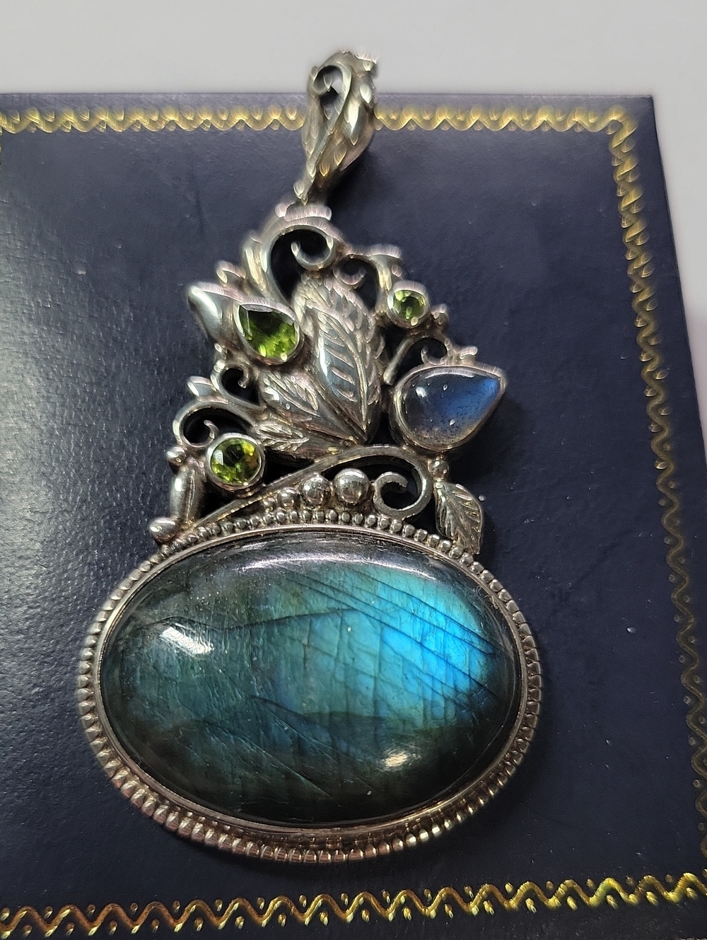 Sterling Silver Labradorite & Peridot Leaf Pendant - Teal Blue Gemstone